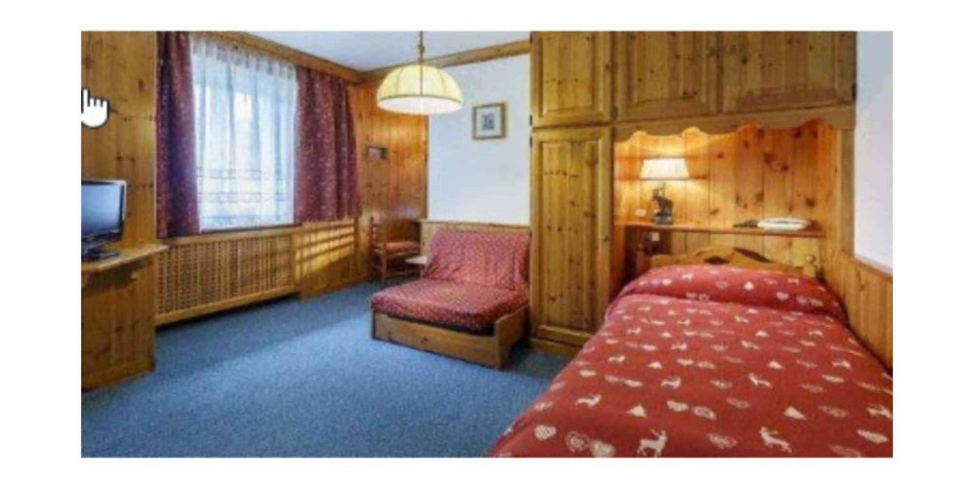Columbia & Hotel 3*