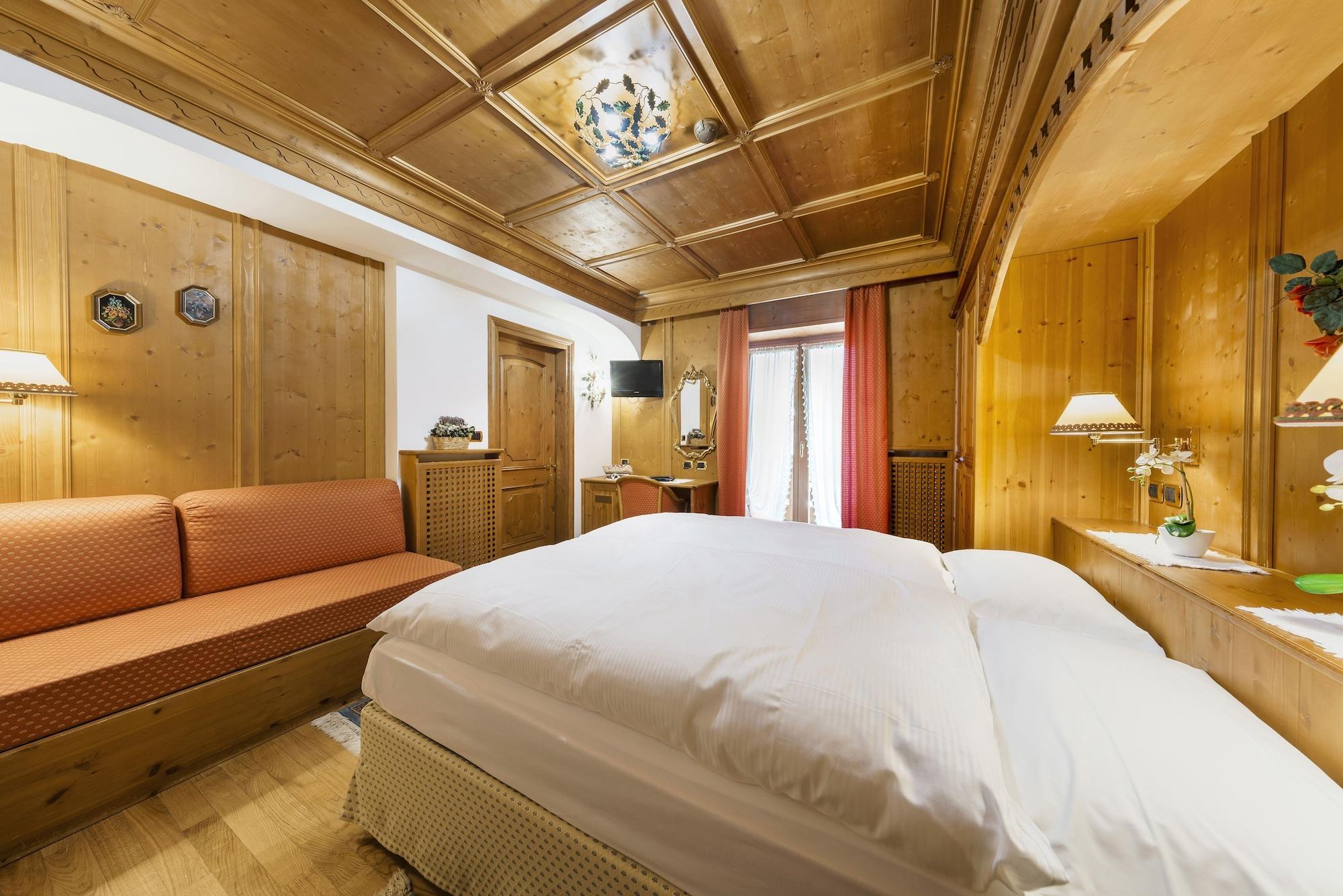 Columbia & Hotel Cortina dʼAmpezzo